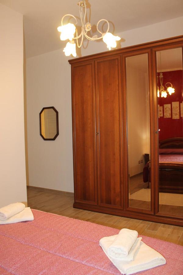 Casa Vacanze Nonna Nunzia Vila Bosa Exterior foto